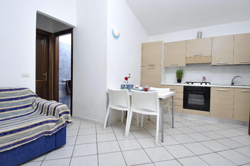 Residence Le Canne San Teodoro  Exterior photo